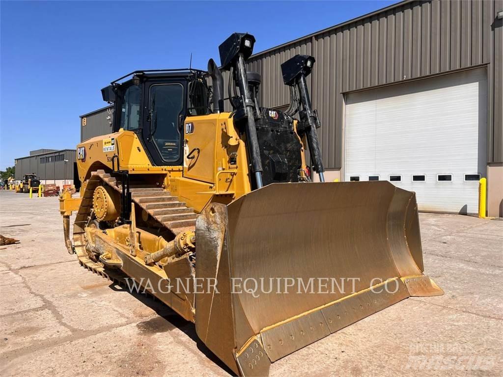 CAT D7 履带式推土机