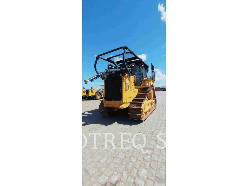 CAT D7 履带式推土机