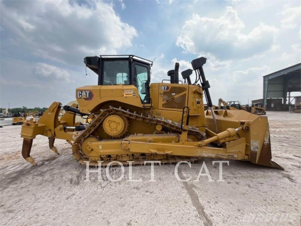 CAT D7 履带式推土机