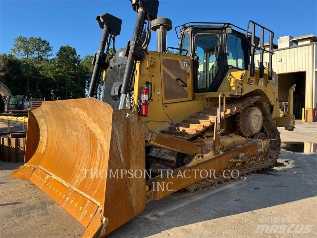 CAT D7-17 履带式推土机