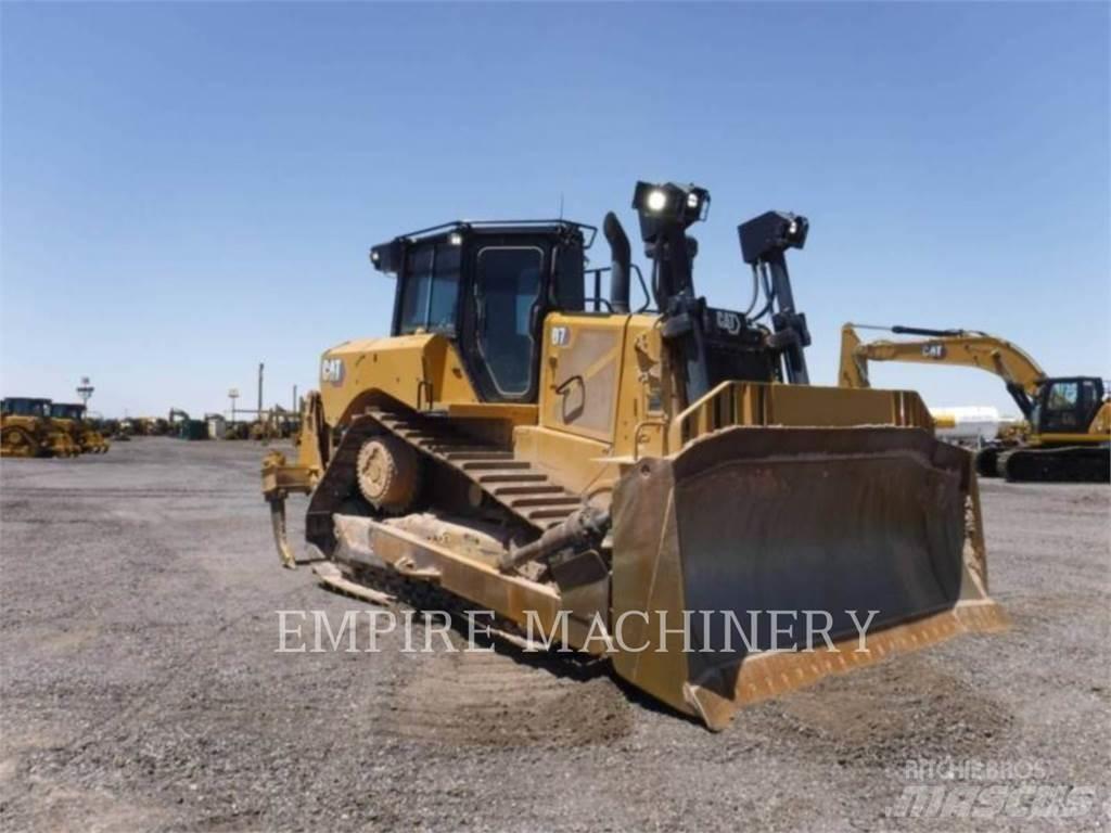 CAT D7-17 履带式推土机