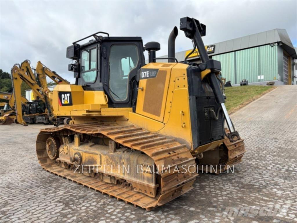 CAT D7E 履带式推土机