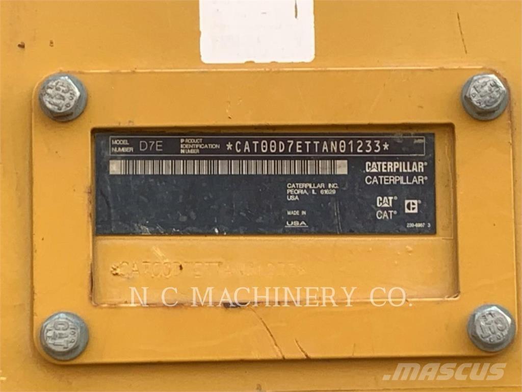 CAT D7E 履带式推土机
