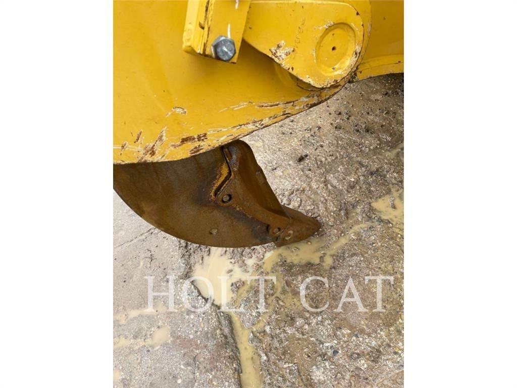 CAT D8 履带式推土机