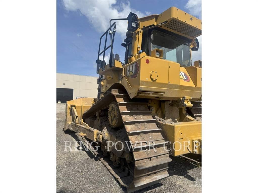 CAT D8 履带式推土机