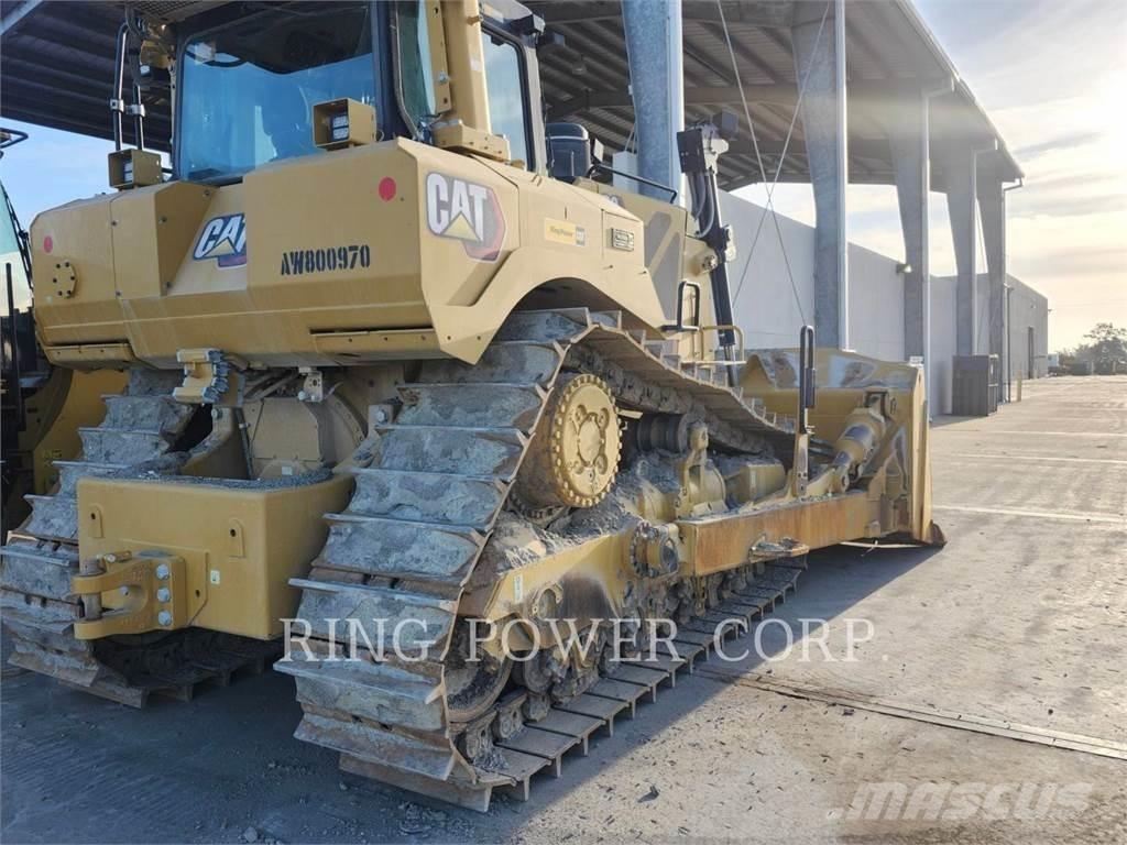 CAT D8 履带式推土机