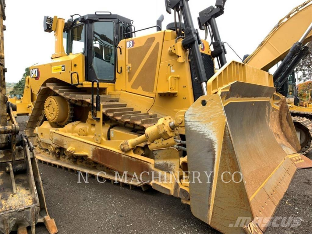 CAT D8 履带式推土机