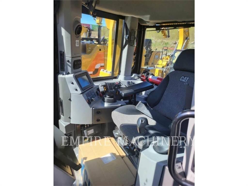 CAT D8-21 履带式推土机