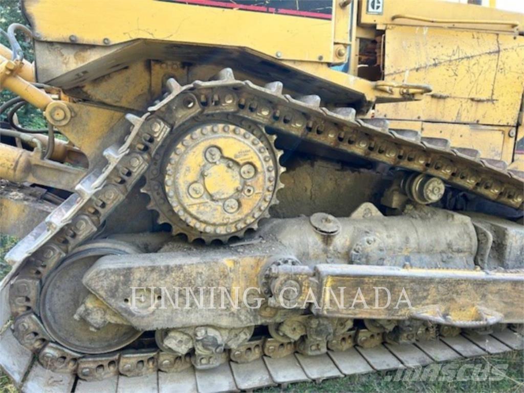 CAT D8N 履带式推土机
