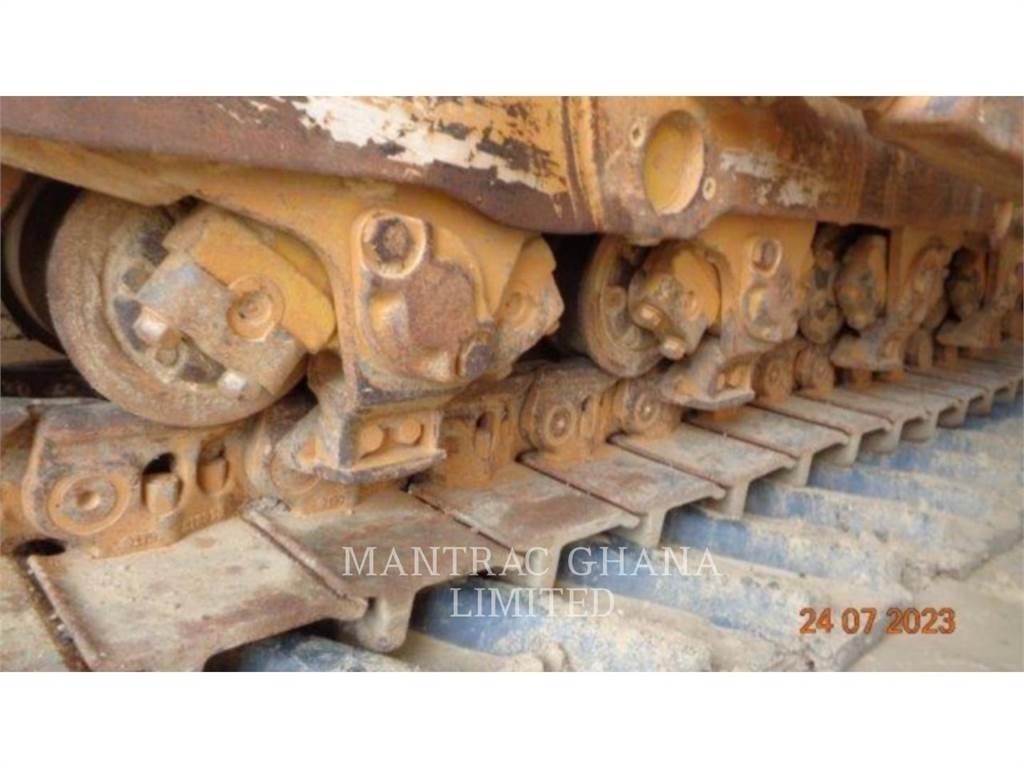 CAT D8R 履带式推土机