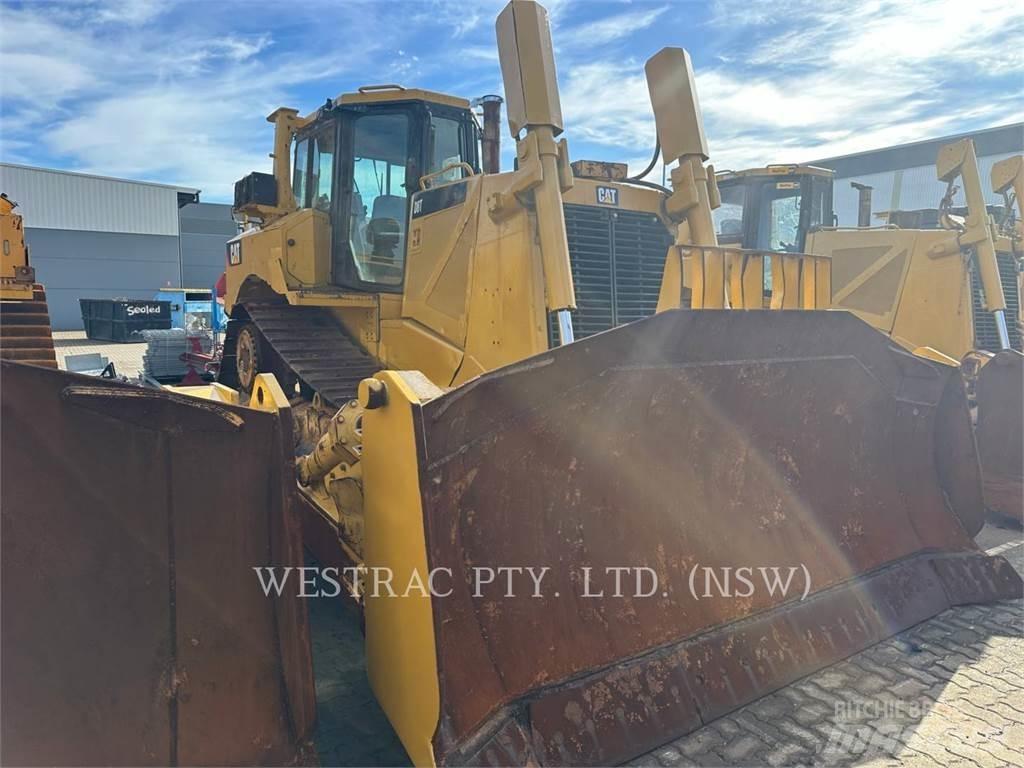 CAT D8T 履带式推土机