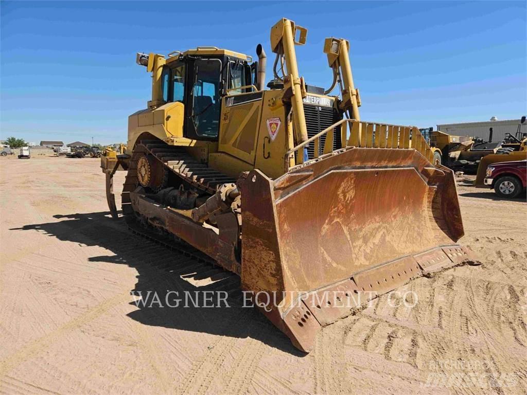CAT D8T 履带式推土机