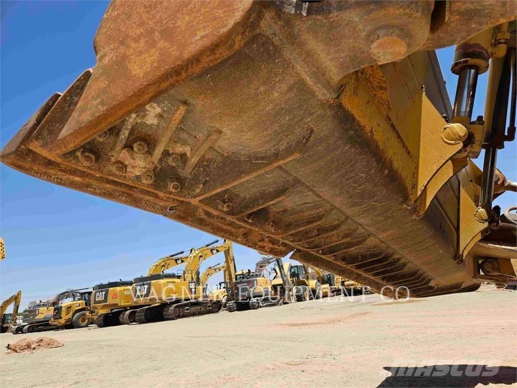 CAT D8T 履带式推土机