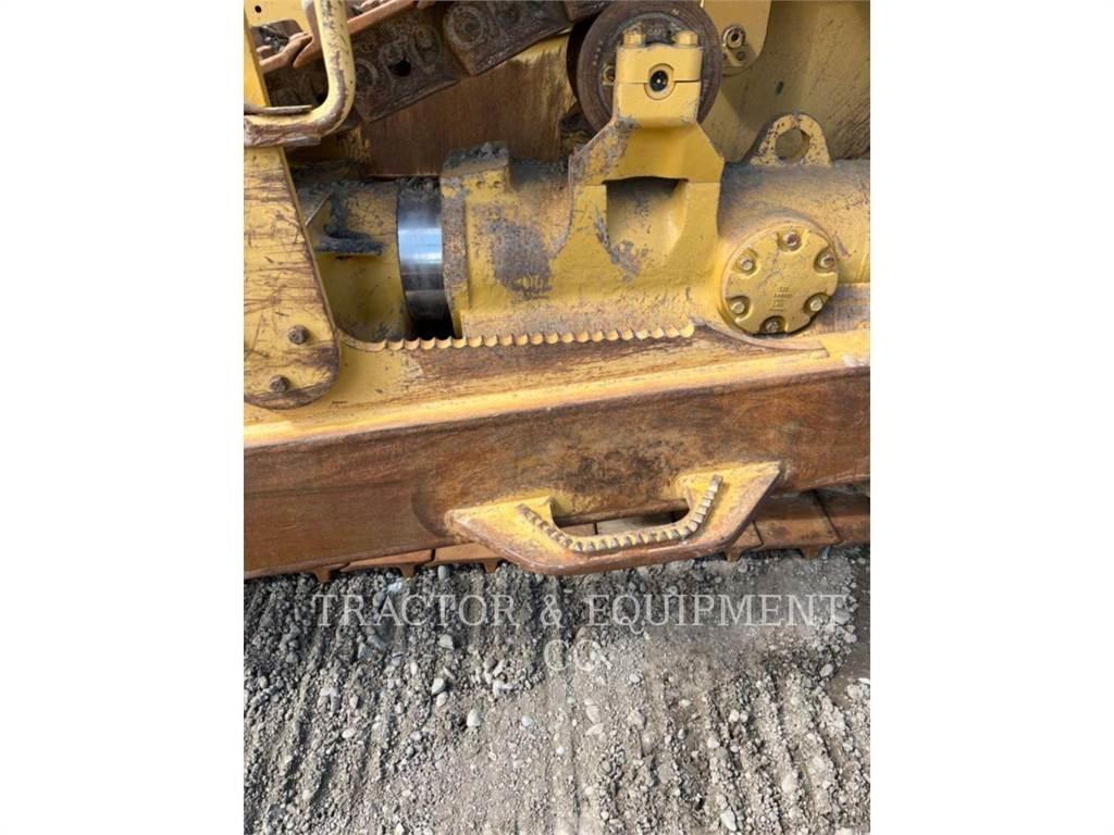 CAT D8T 履带式推土机