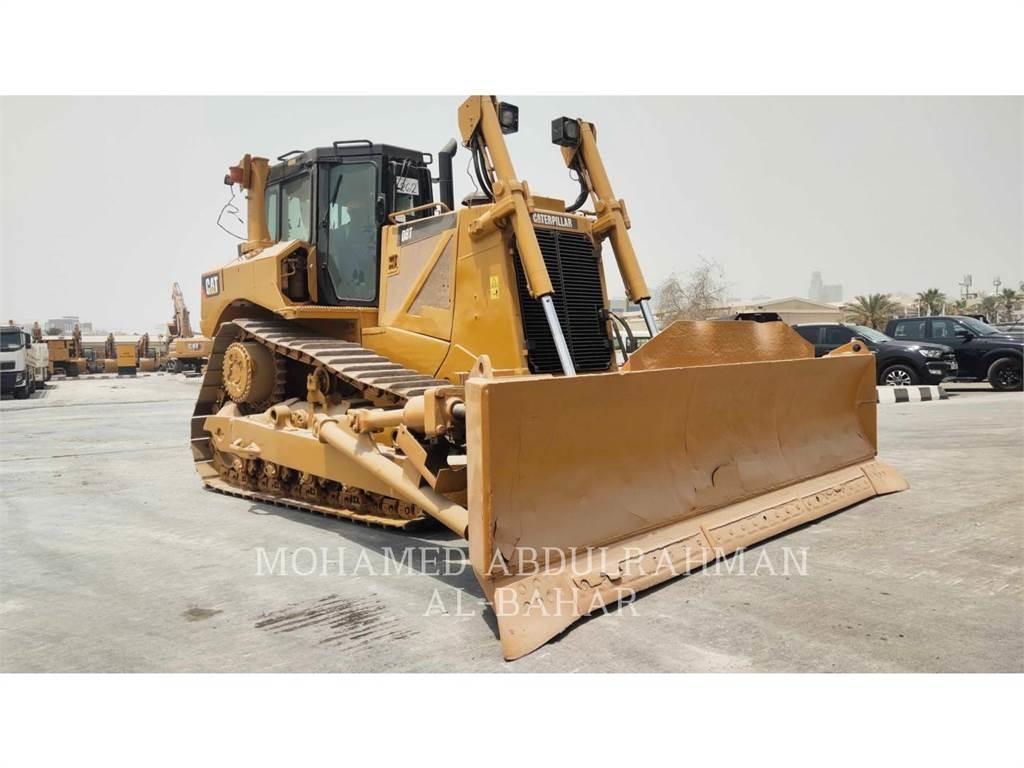 CAT D8T 履带式推土机