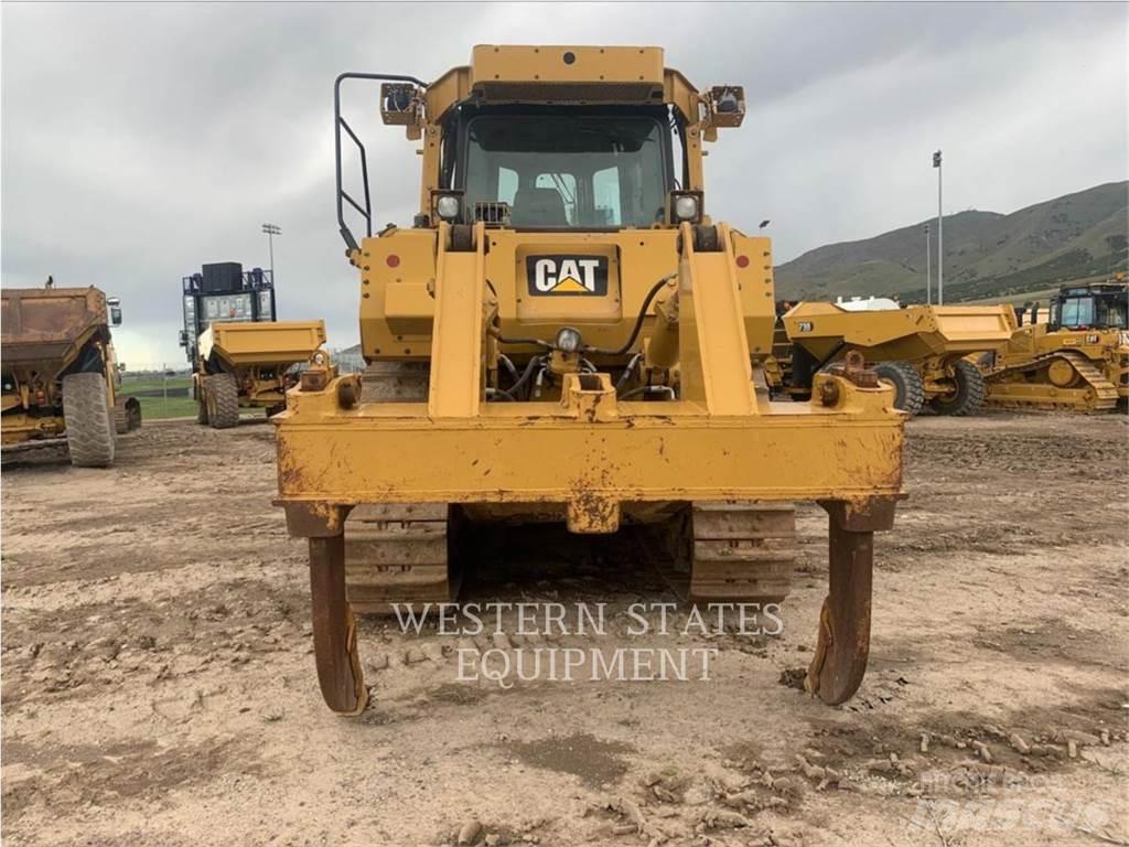 CAT D8T 履带式推土机