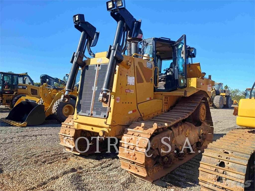CAT D8T 履带式推土机