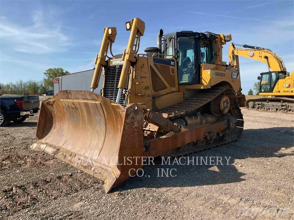 CAT D8T 履带式推土机