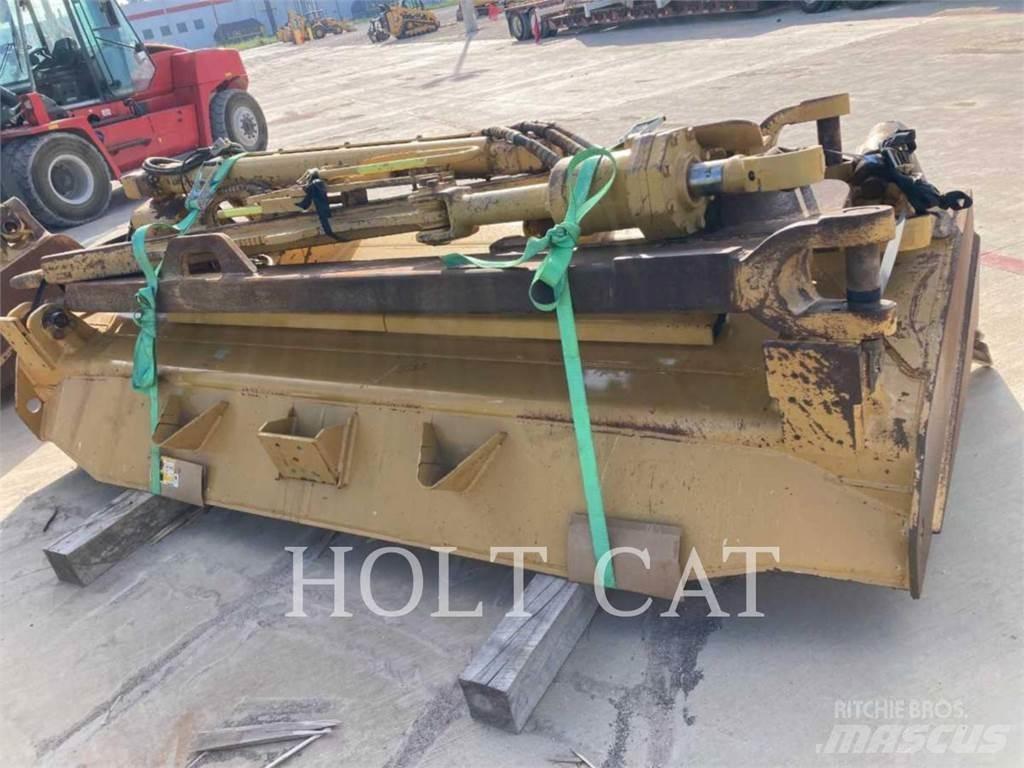 CAT D8T 履带式推土机