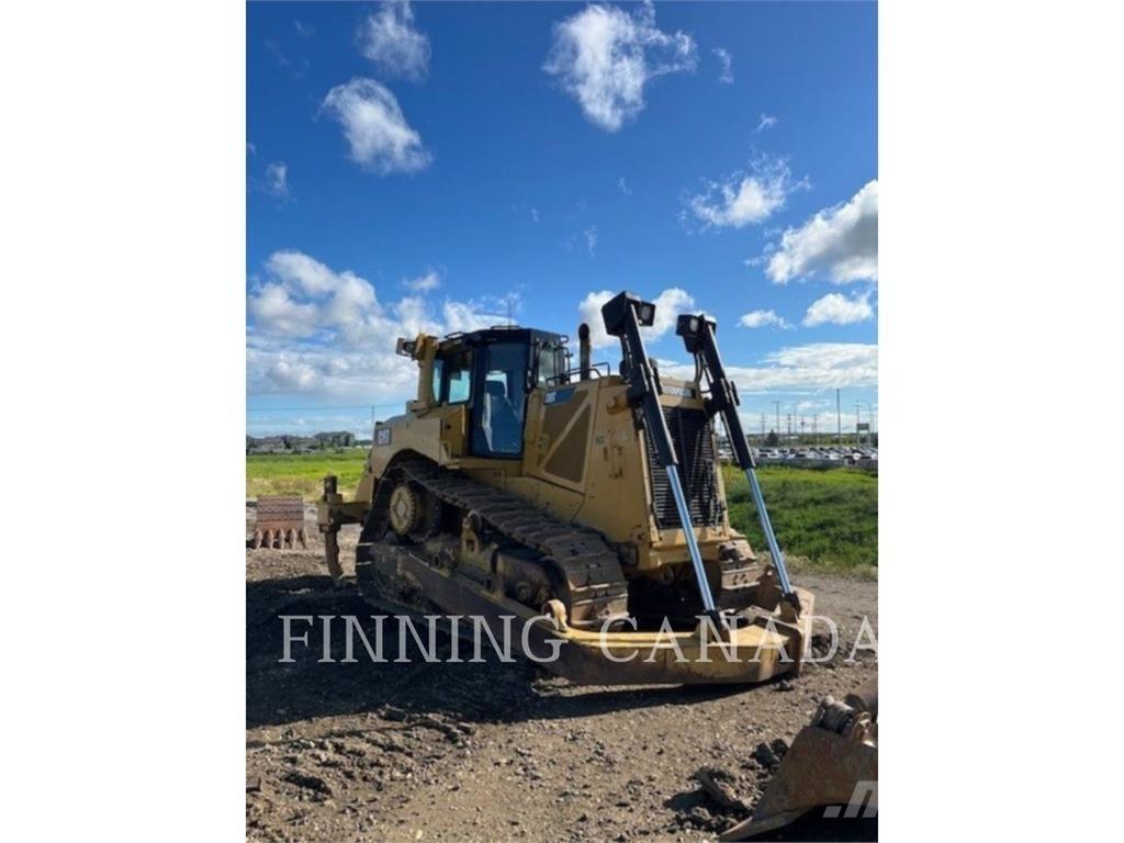CAT D8T 履带式推土机