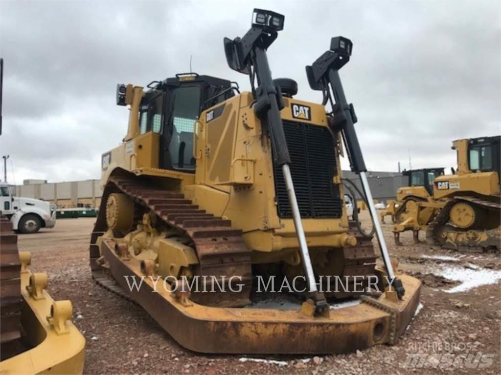 CAT D8T 履带式推土机