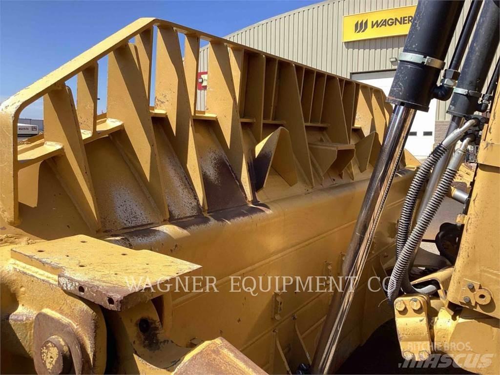 CAT D8T 履带式推土机