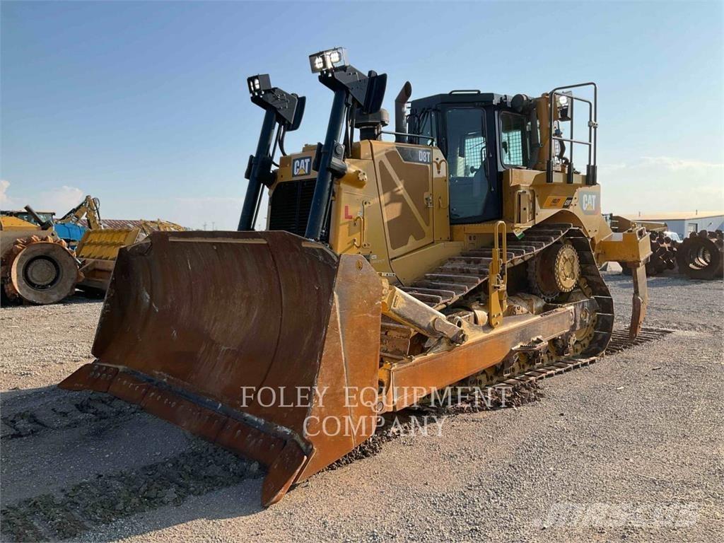 CAT D8T 履带式推土机