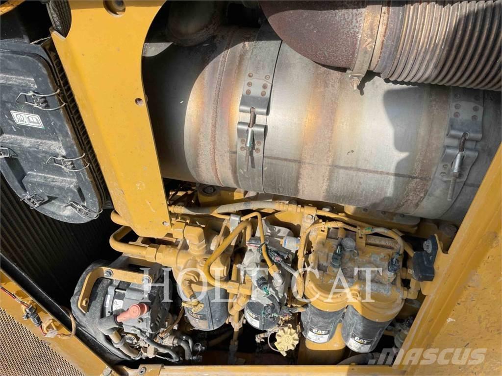 CAT D8T MS 履带式推土机