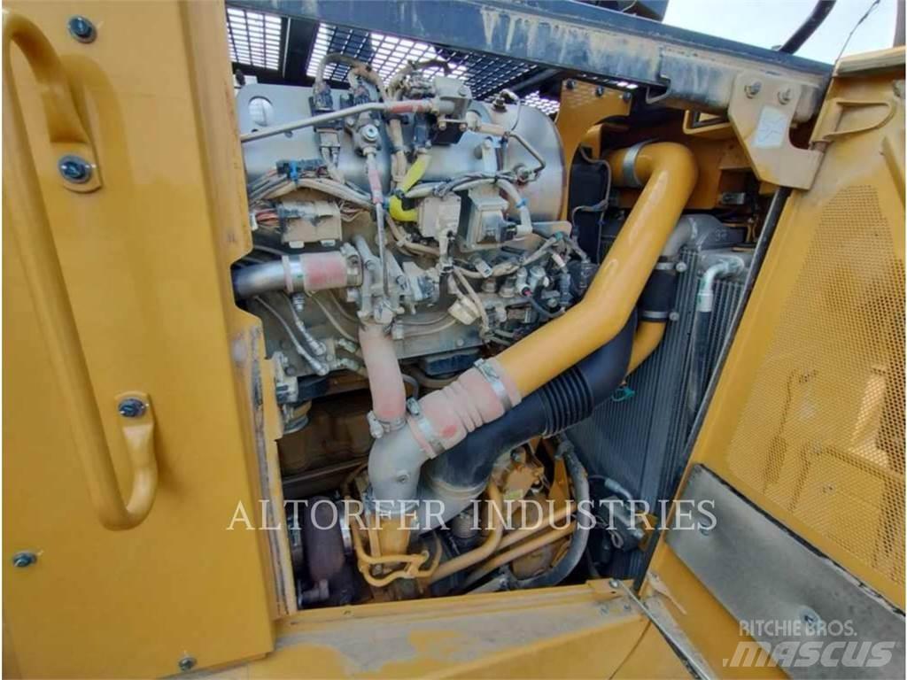 CAT D8T R 履带式推土机