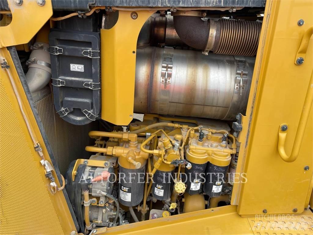 CAT D8T W 履带式推土机