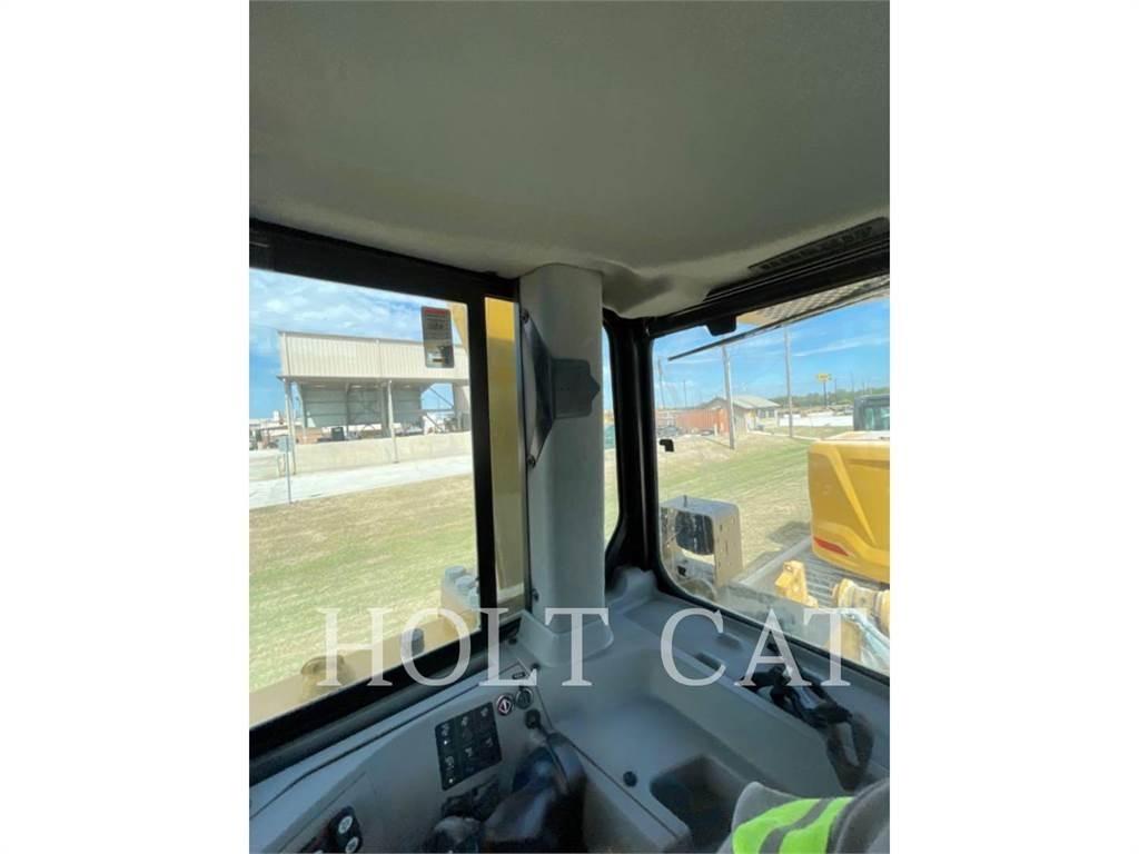 CAT D8T WHA 履带式推土机