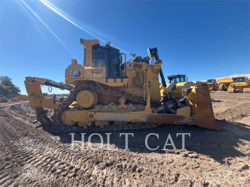 CAT D9 履带式推土机