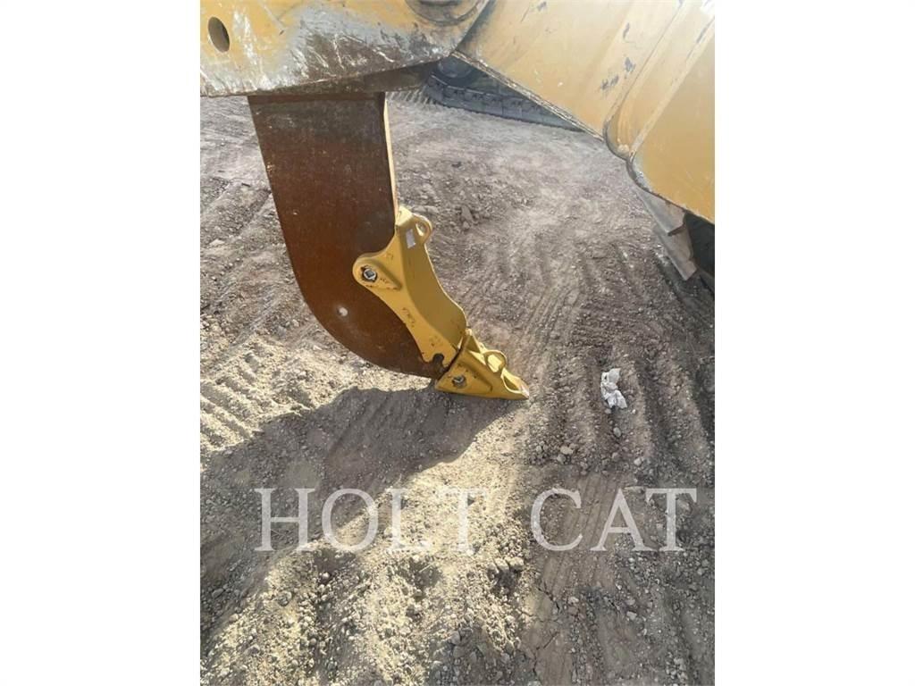 CAT D9 履带式推土机