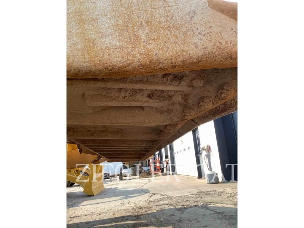 CAT D9T 履带式推土机
