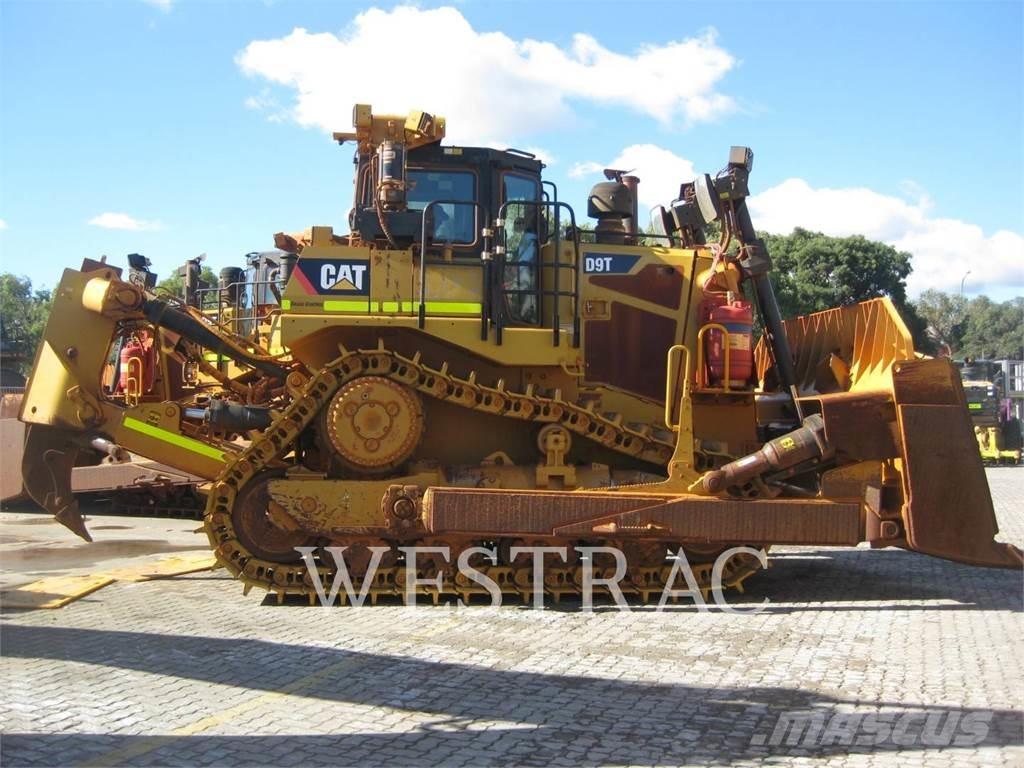 CAT D9T 履带式推土机
