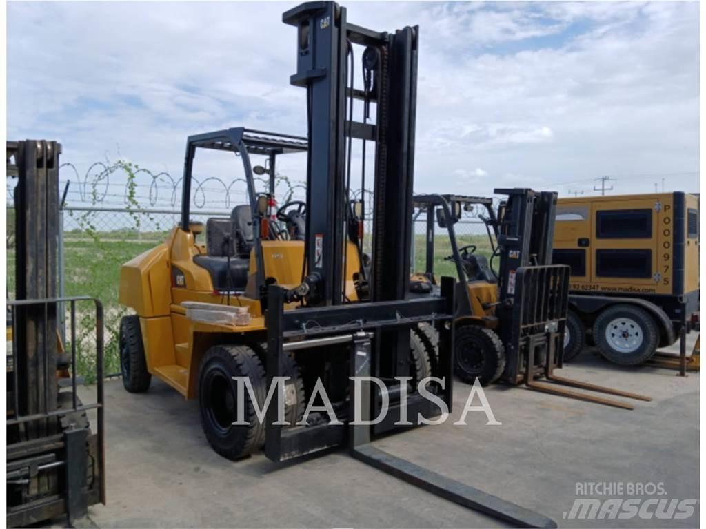 CAT DP70NM 柴油叉车