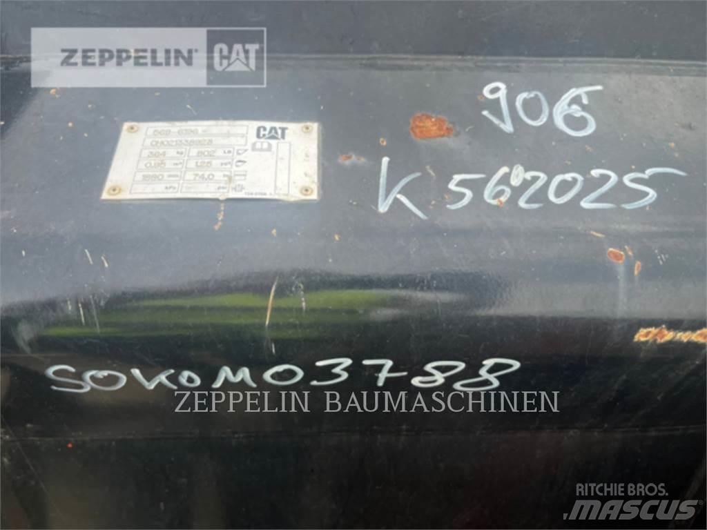 CAT ERDBAUSCHAUFEL 挖斗