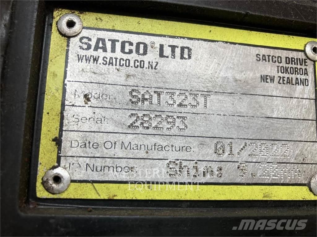 CAT FM538 林业拖拉机