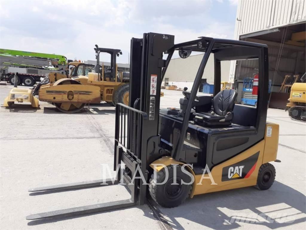 CAT LIFT TRUCKS 2EP5000 其他叉车