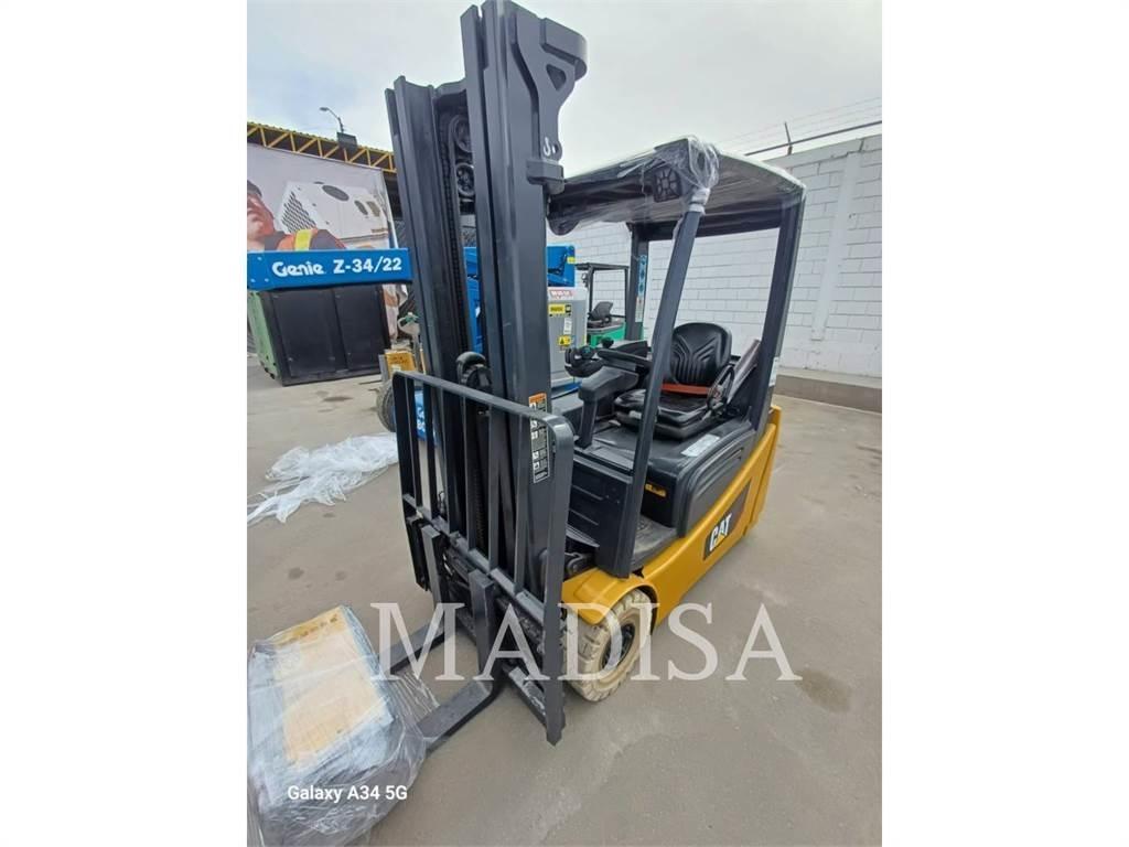 CAT LIFT TRUCKS 2ET3000 其他叉车