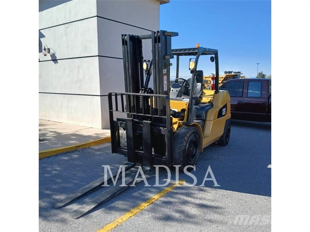 CAT LIFT TRUCKS DP50NM 柴油叉车