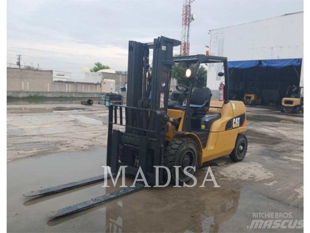 CAT LIFT TRUCKS DP50NM1 柴油叉车