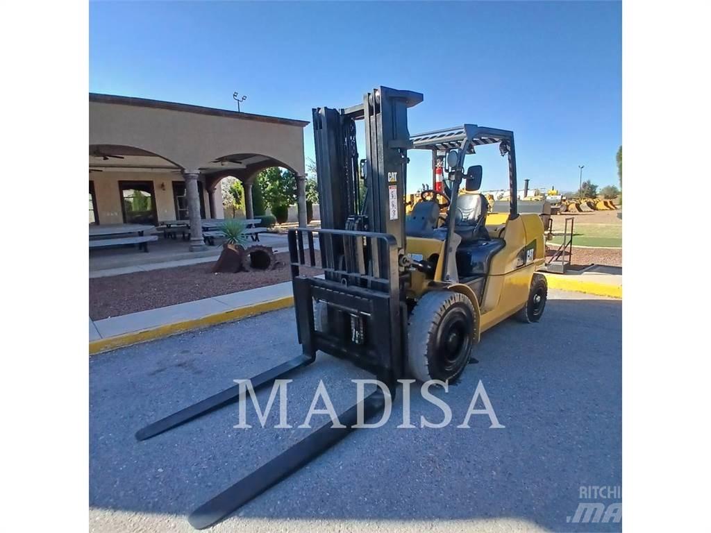 CAT LIFT TRUCKS DP50NM1 柴油叉车