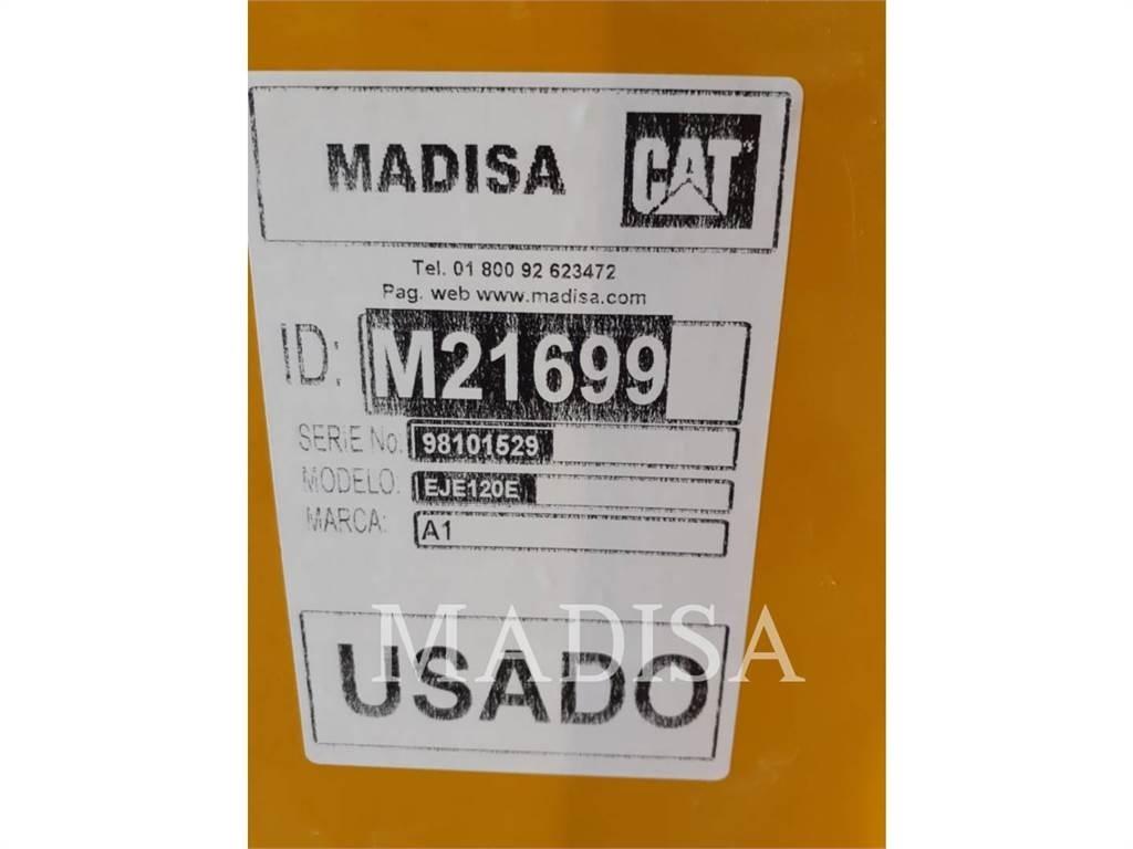CAT LIFT TRUCKS EJE120E 其他叉车