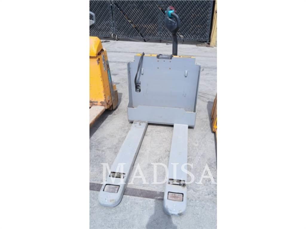CAT LIFT TRUCKS EJE120E 粉碎机