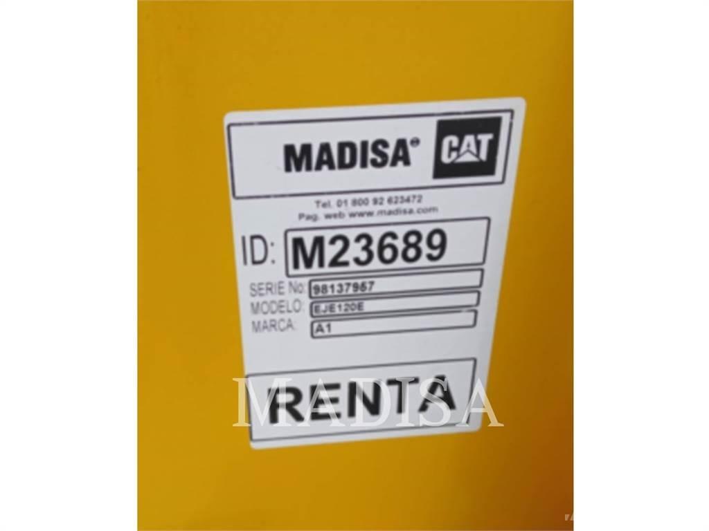 CAT LIFT TRUCKS EJE120E 粉碎机