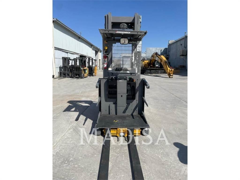 CAT LIFT TRUCKS EKS308 其他叉车