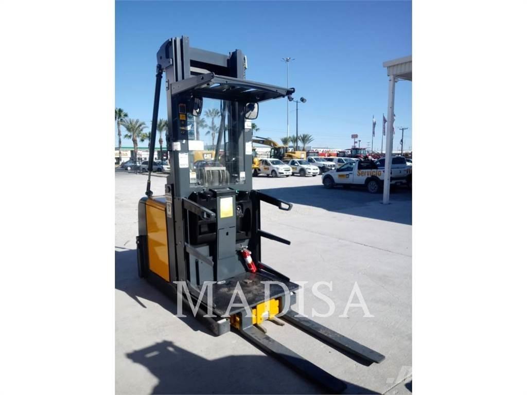 CAT LIFT TRUCKS EKS308 其他叉车
