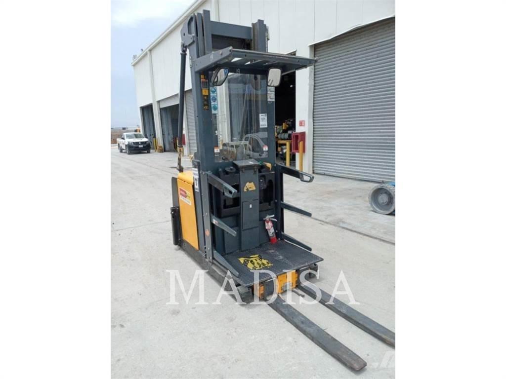CAT LIFT TRUCKS EKS308 其他叉车