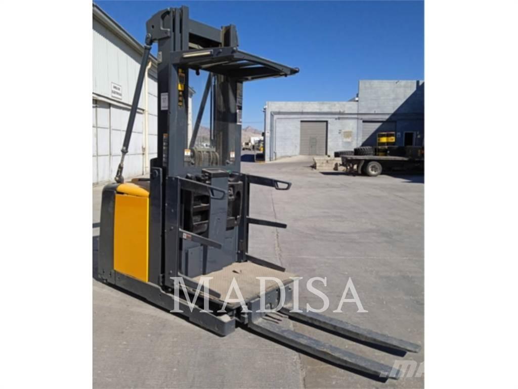 CAT LIFT TRUCKS EKS308 其他叉车